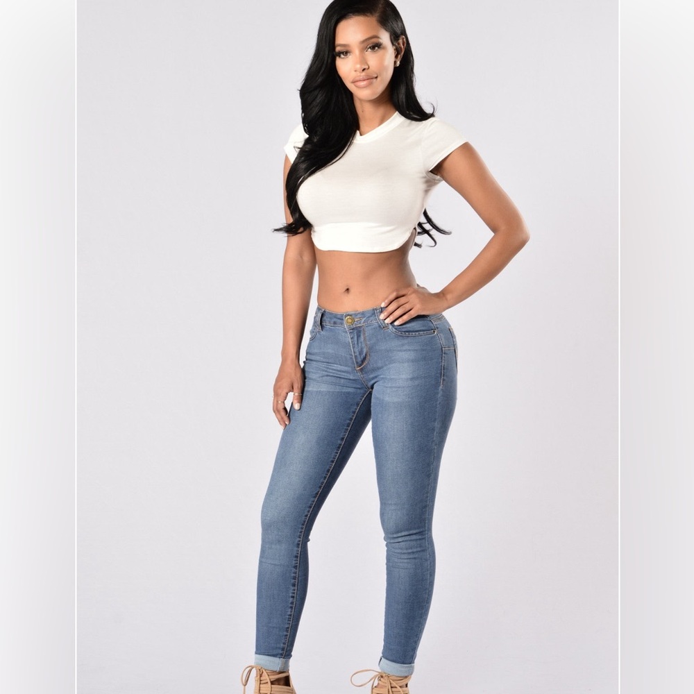Fashion nova Skinny jeans size 1
